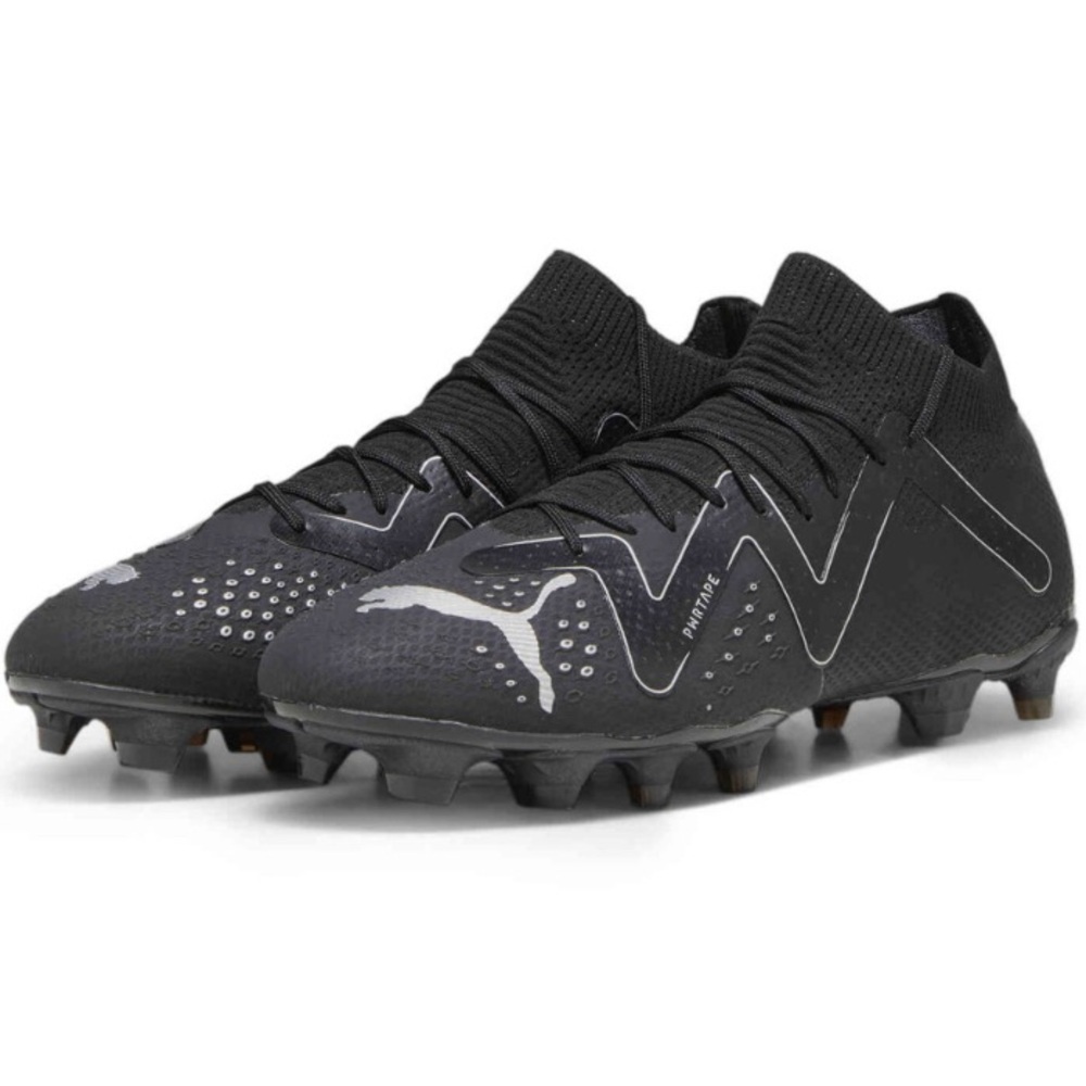 Puma Future Play FG/AG Sneakers in Black and Silver